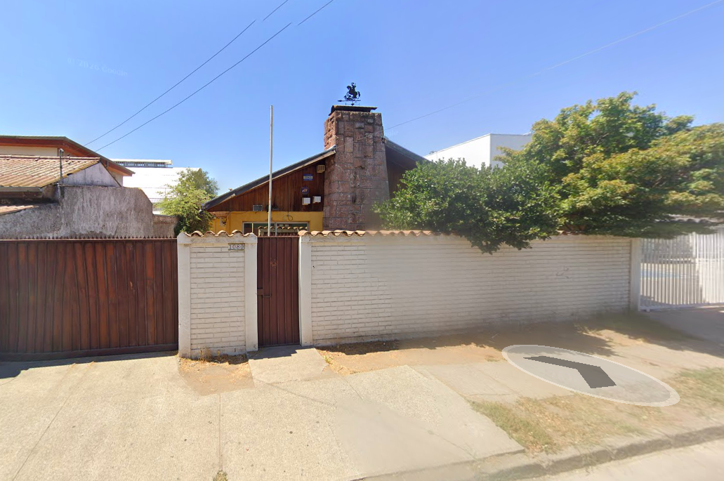 Casa En Arriendo – Destino Habitacional O Administrativo.